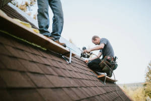 Local Roofers in Wells Fargo Bank, CA